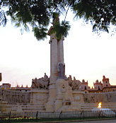 Plaza de España, monumento a Las Cortes